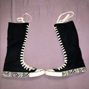 Women’s shoes size 7